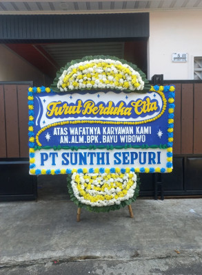 Papan Bunga Duka di Tamako